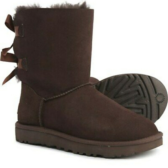 Looking to trade for these uggs!look thru my close - Picture 14 of 14